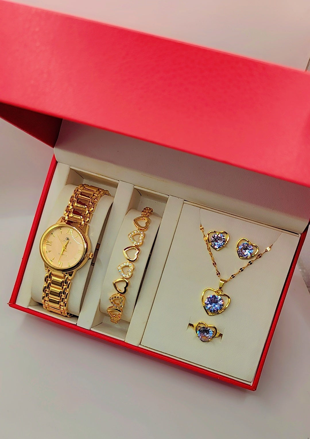 Luxury women's matching jewelry box