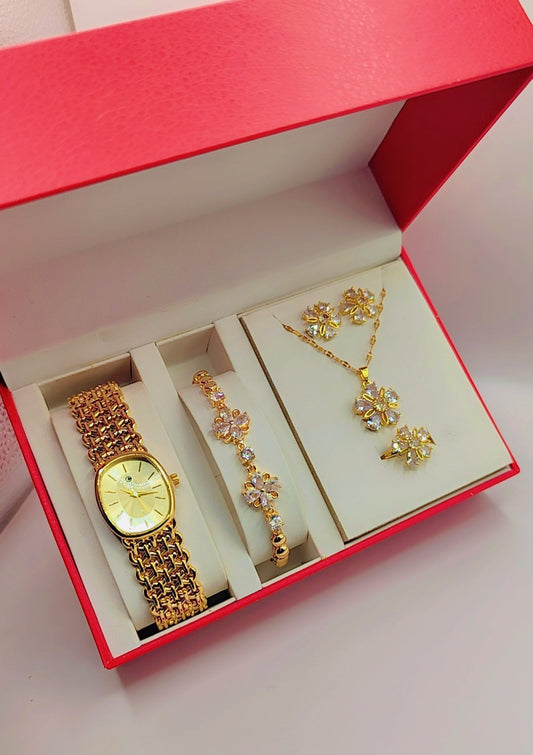 Luxury women's jewelry box with flower motifs