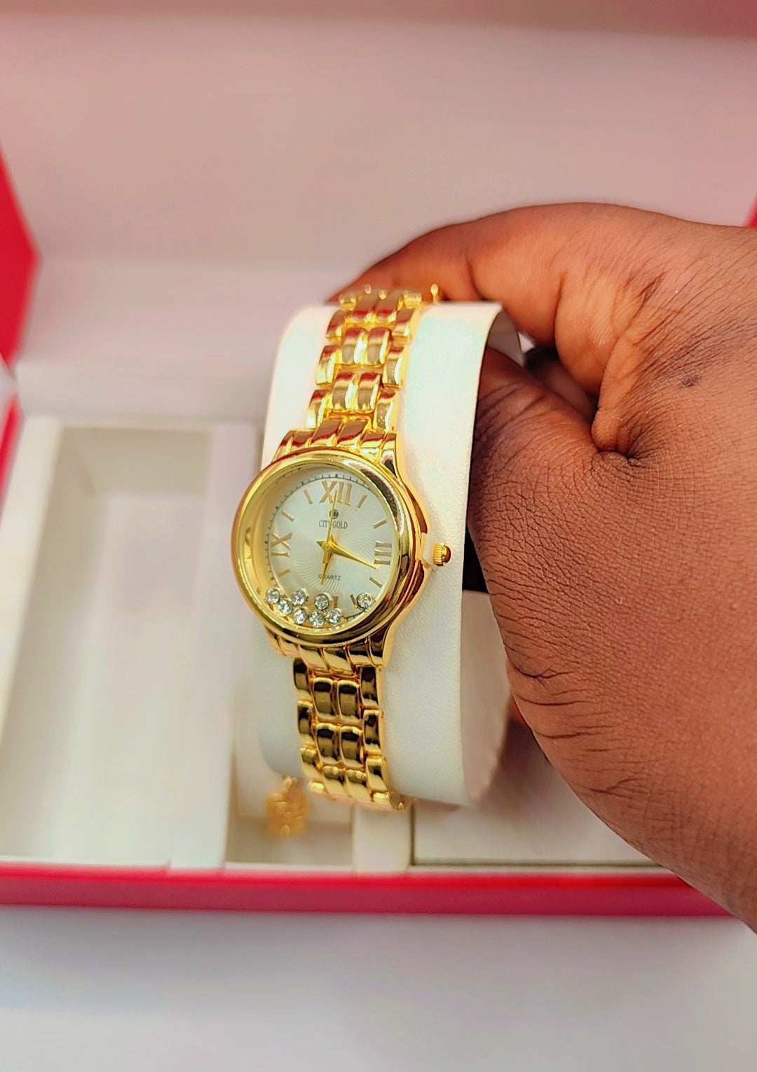 Luxury women's jewelry box with star motifs