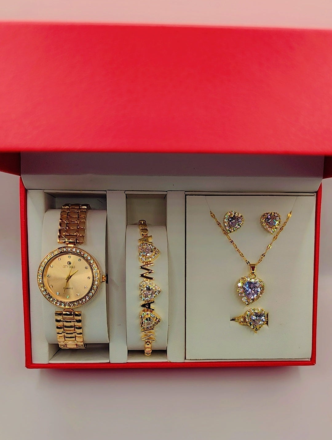Luxury women's jewelry box with heart motifs - CHRISTMAS OFFER