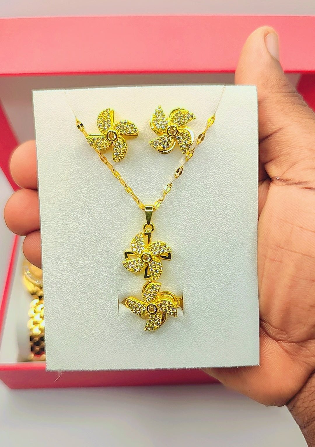 Luxury women's jewelry box with star motifs