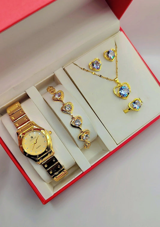 Luxury women's jewelry box with heart motifs